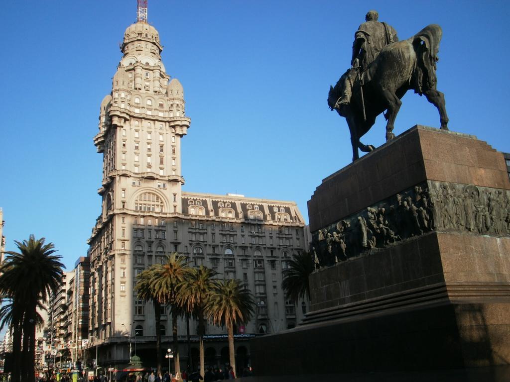New Arapey Hotel Montevideo Dış mekan fotoğraf
