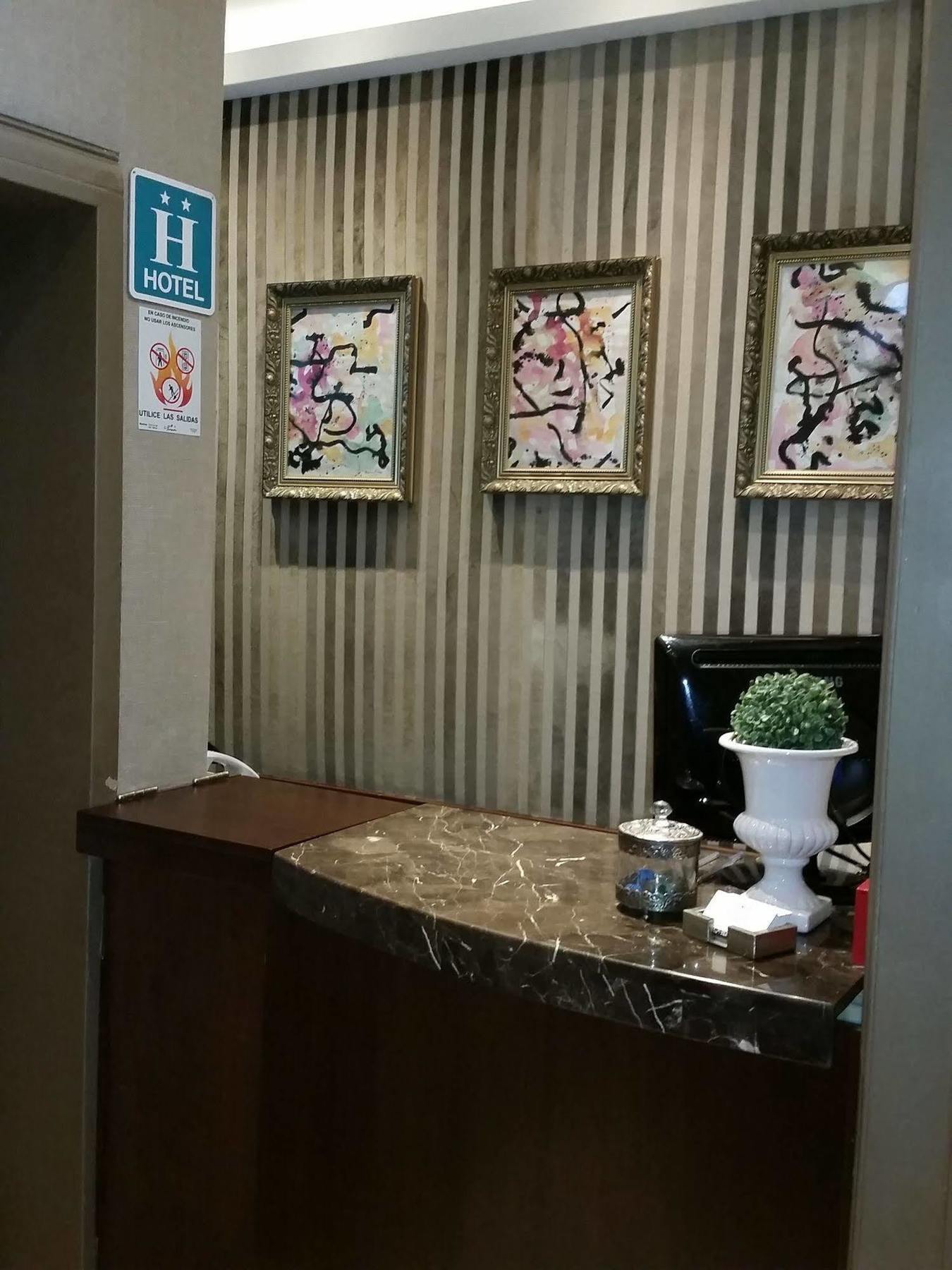 New Arapey Hotel Montevideo Dış mekan fotoğraf